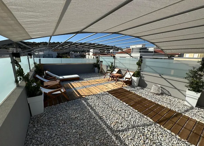 Elixir 2 Luxury Apartments